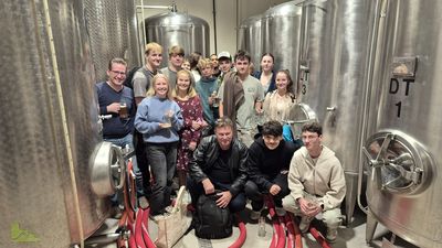 Einblicke in die Braukunst – Q2-Projektkurs besucht Hövels Brauerei in Dortmund